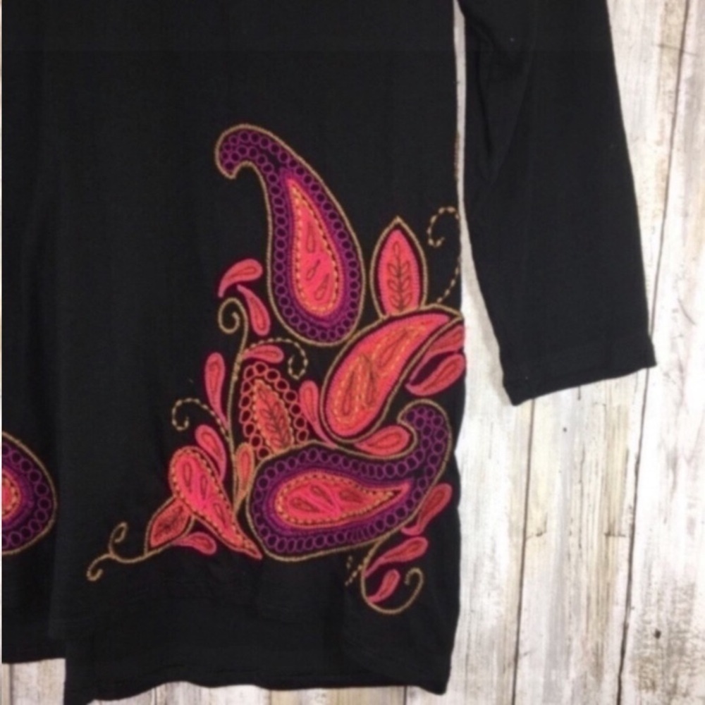 J. Jill Black Embroidered Paisley 3/4 Sleeve Blouse - Picture 2 of 7